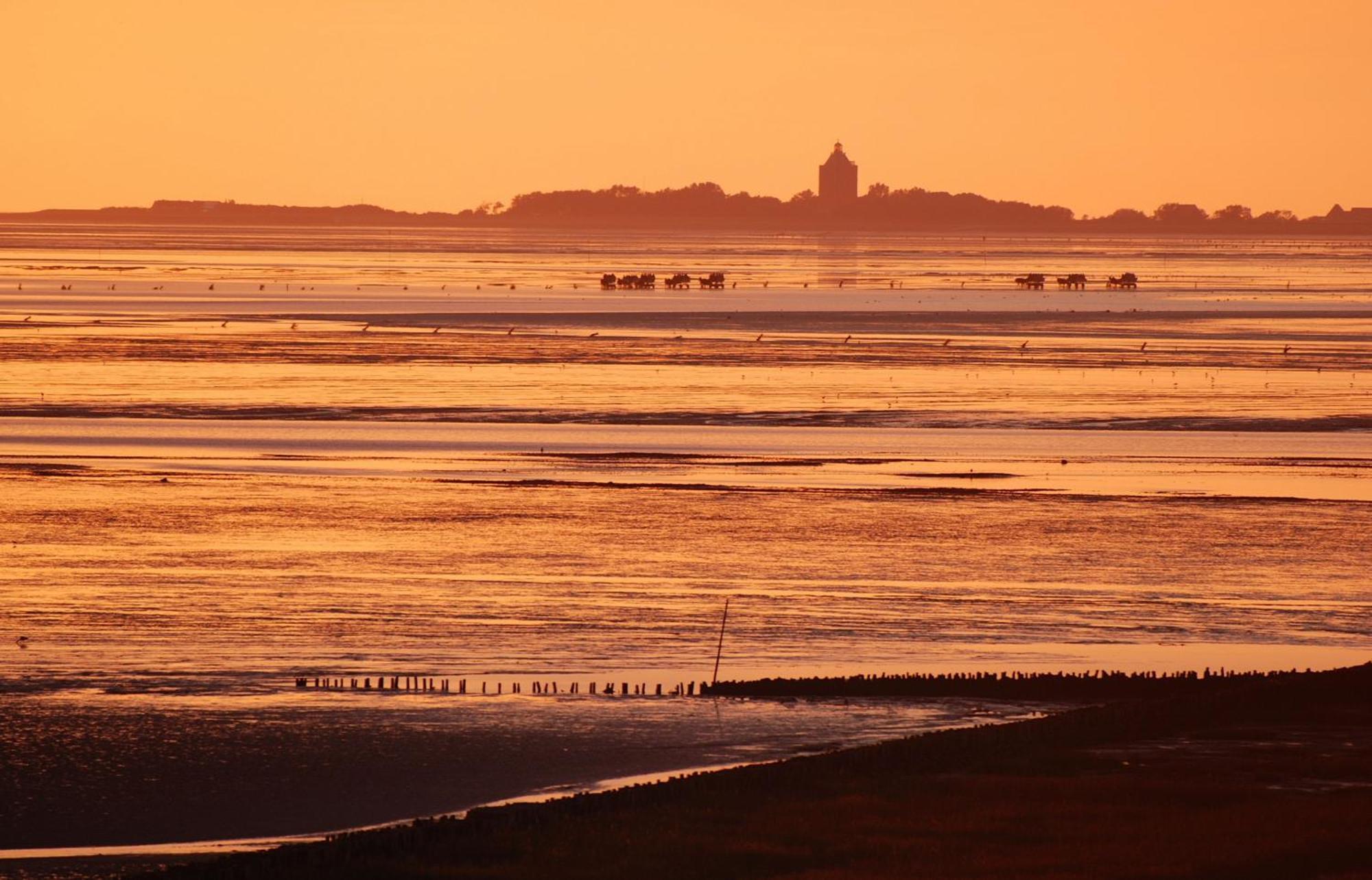 Hotel Wehrburg Cuxhaven Buitenkant foto